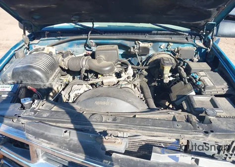 1997 Chevrolet C1500 Fleetside from USA, damaged, VIN 2GCEC19R1V1136654